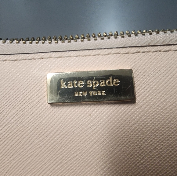 Kate Spade Newbury Lane Neda Zip Around Wallet. Peach - Picture 6 of 13